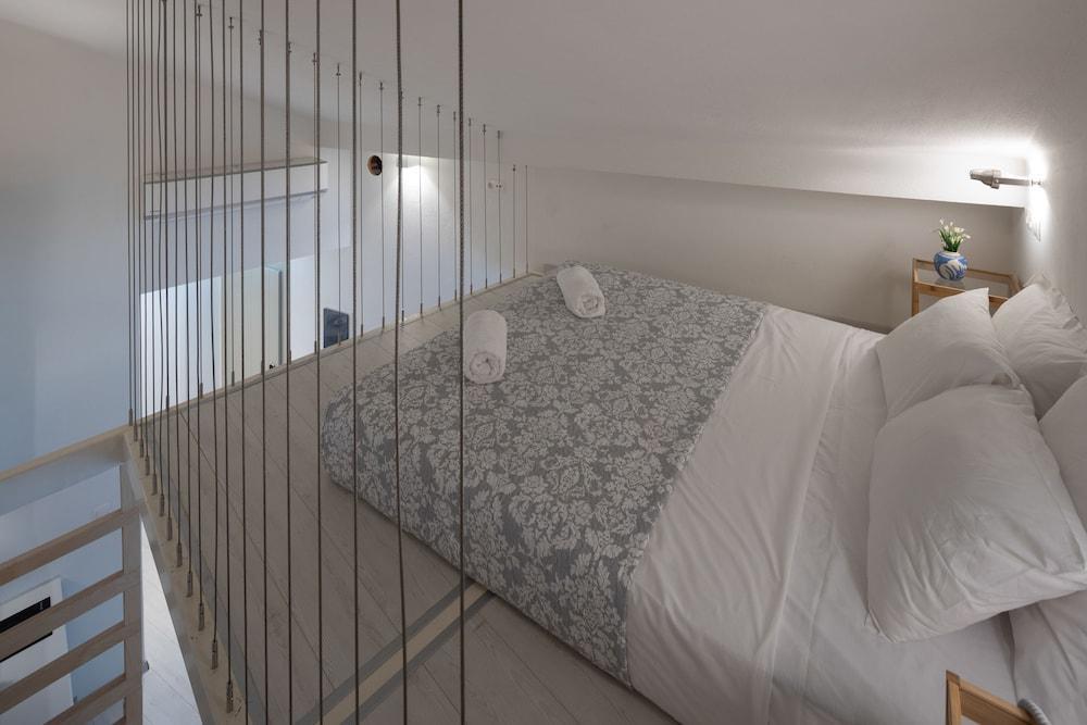 L Anima Boutique Suites スキアトスタウン エクステリア 写真
