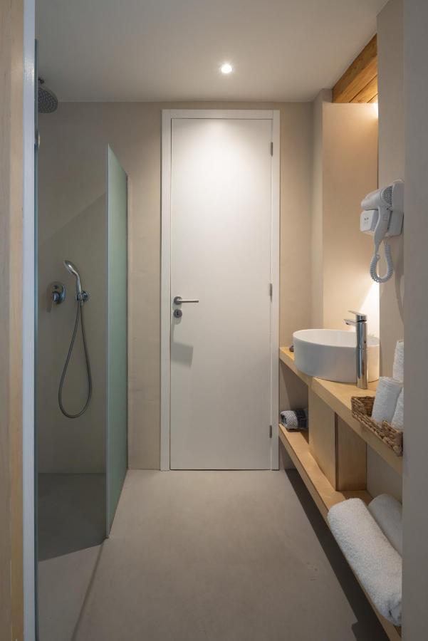 L Anima Boutique Suites スキアトスタウン エクステリア 写真