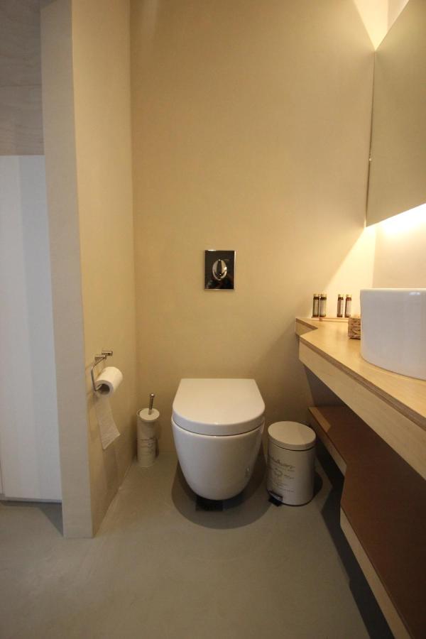 L Anima Boutique Suites スキアトスタウン エクステリア 写真